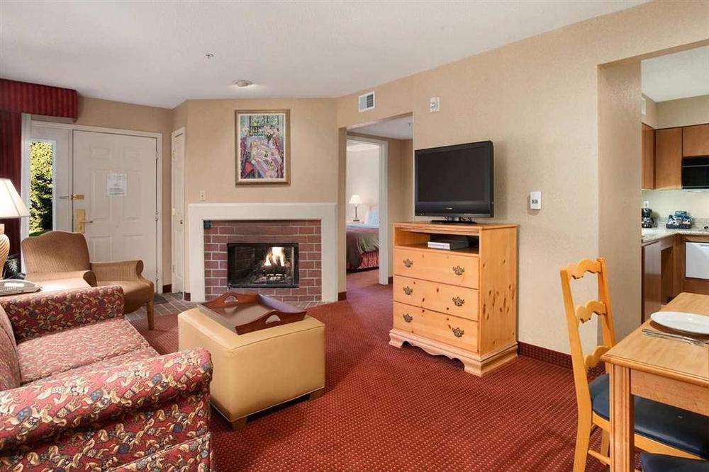 Homewood Hotel 3*